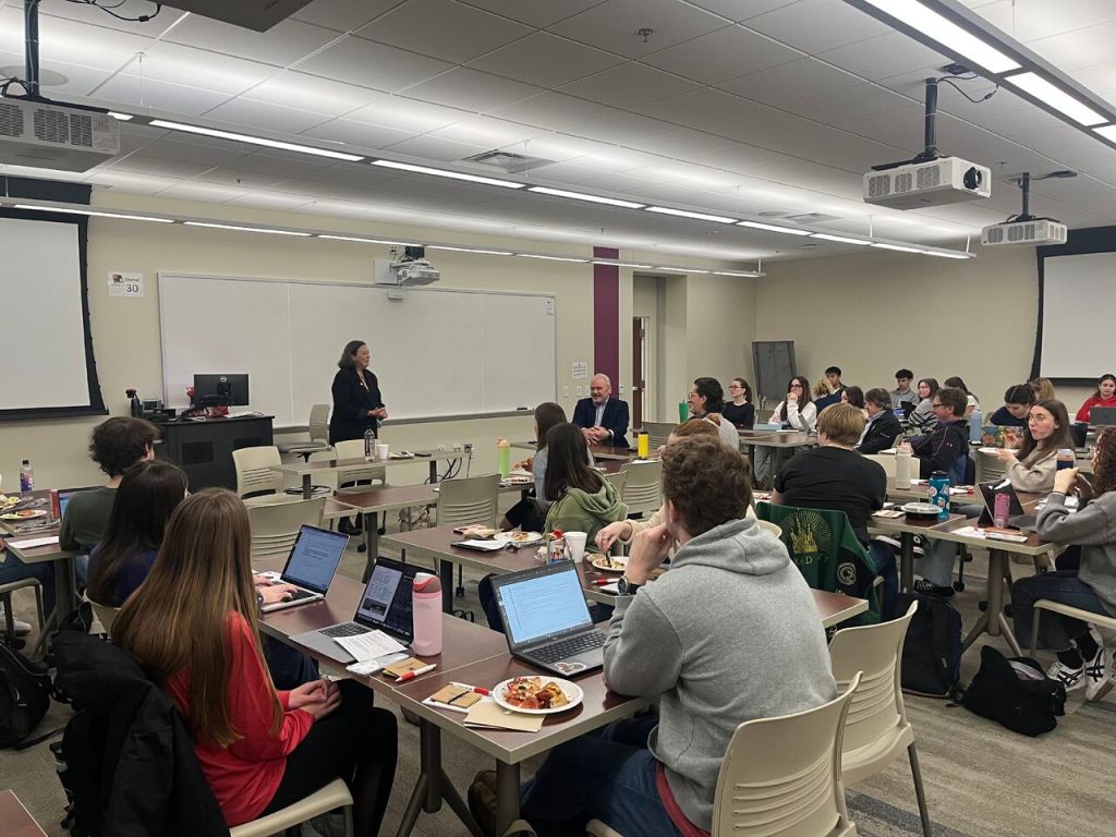 “Fair, humble, and organized”: How Ohio Supreme Court Justice Jennifer Brenner ‘78 Views Public&nbsp;Service